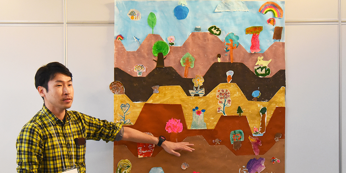 最後に占部さんから、「みんなの絵がとてもすばらしいです。」と感想が述べられました。