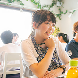 岩田 華林（いわた　かりん）